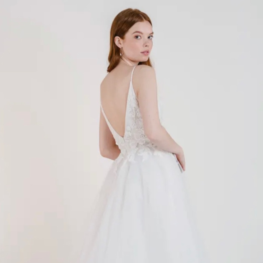 Jenny Yoo Camille wedding dress size 22 never worn